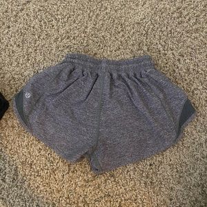 Size 0 grey hotty hot shorts.